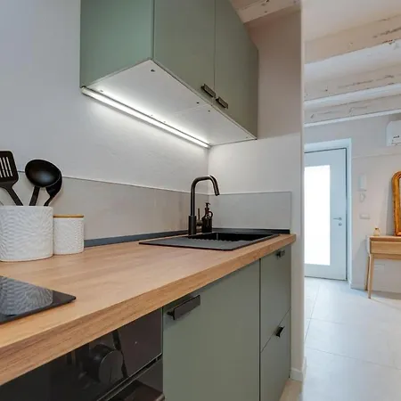 Veronetta Boutique With Ac Verona